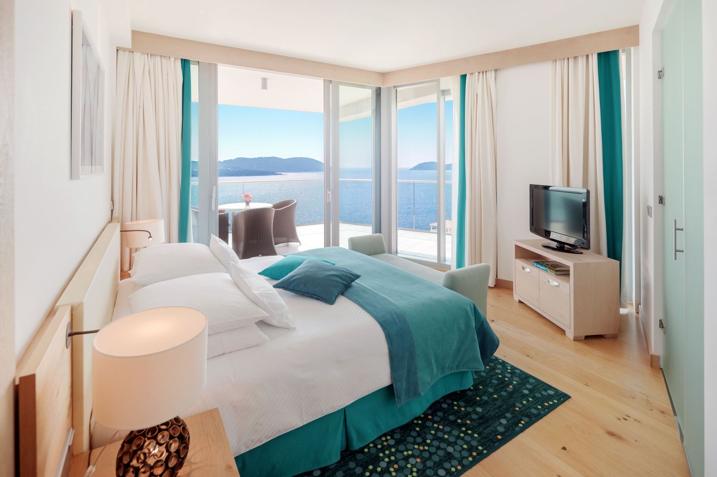 Sun-Gardens-Dubrovnik-Room-14