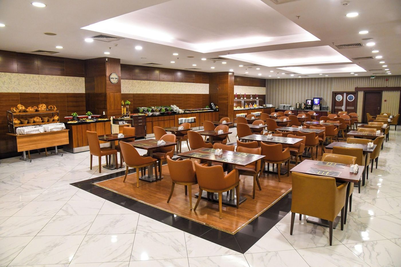 Grand-S-Restaurant-22