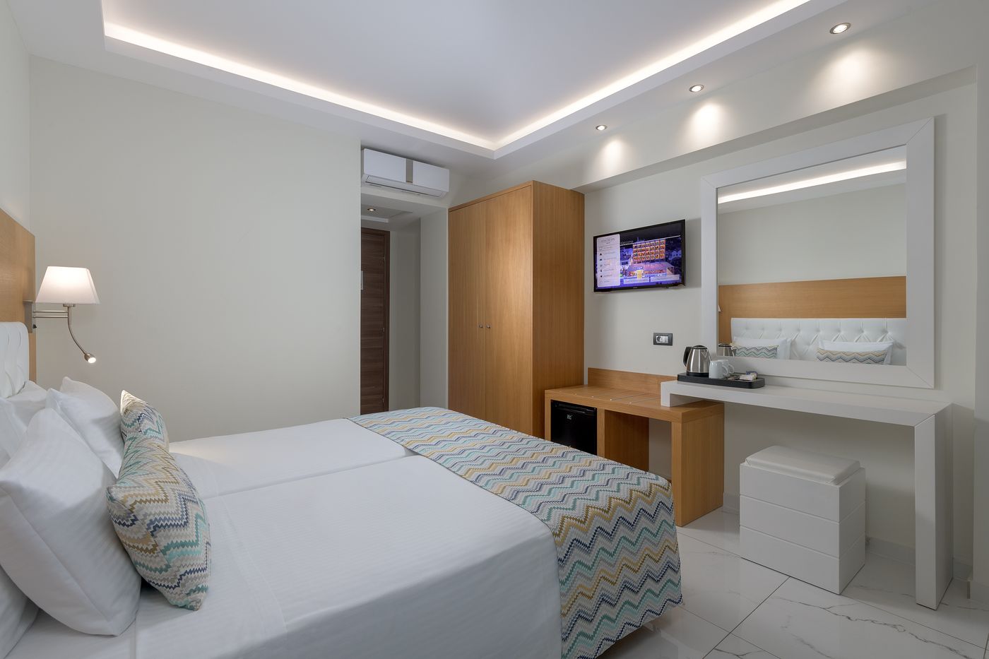 Oceanis-Park-Hotel-Room-38