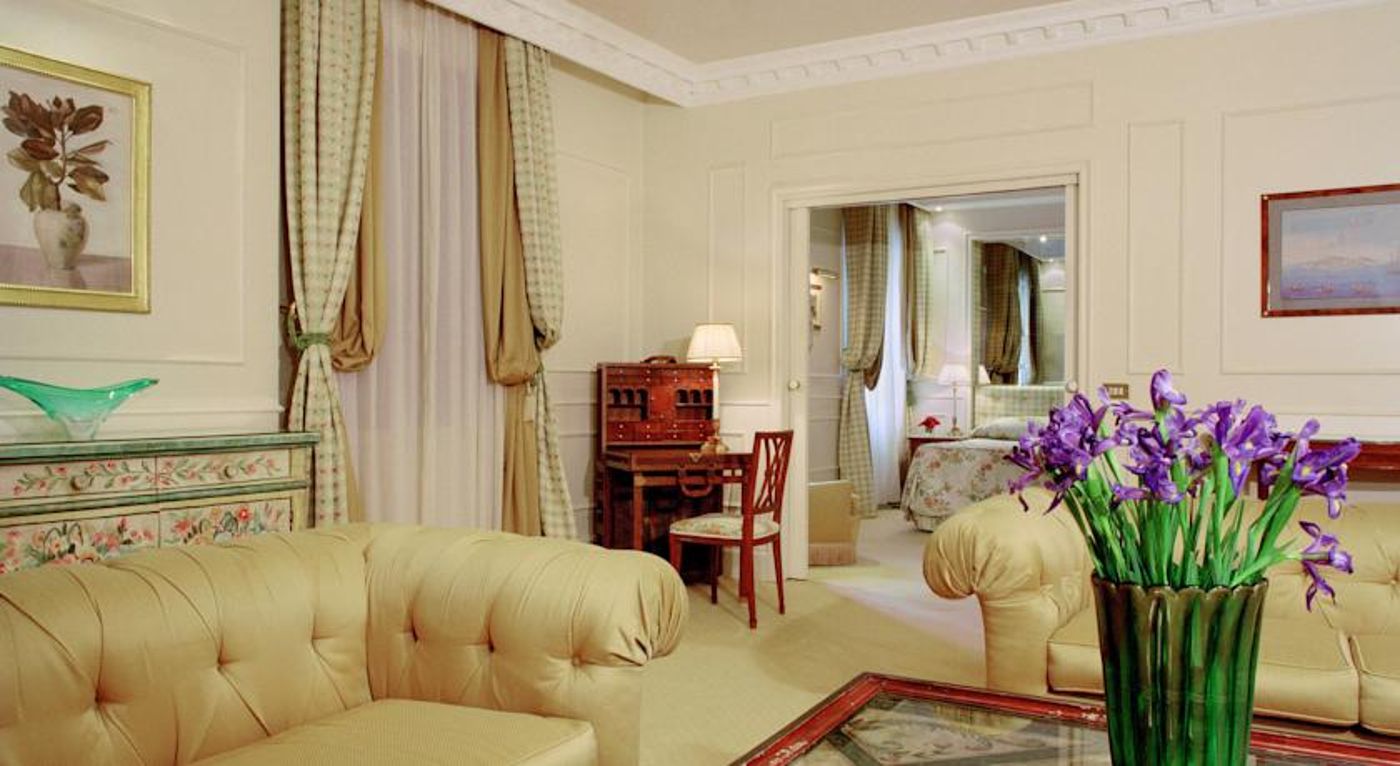 Bauer-Palazzo-Room-18