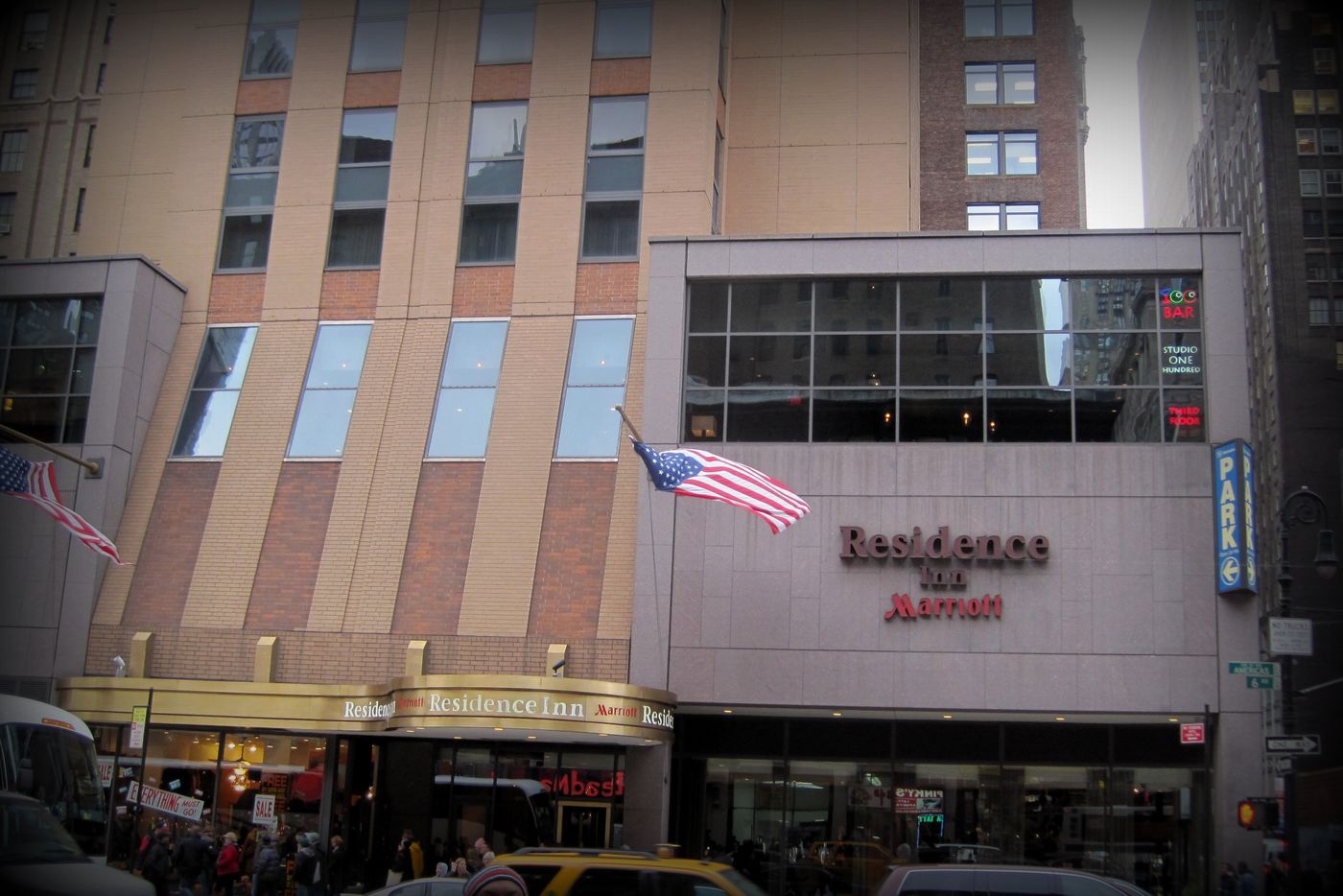 Residence-Inn-By-Marriott-New-York-Manhattan-Times-Square-General-view-10