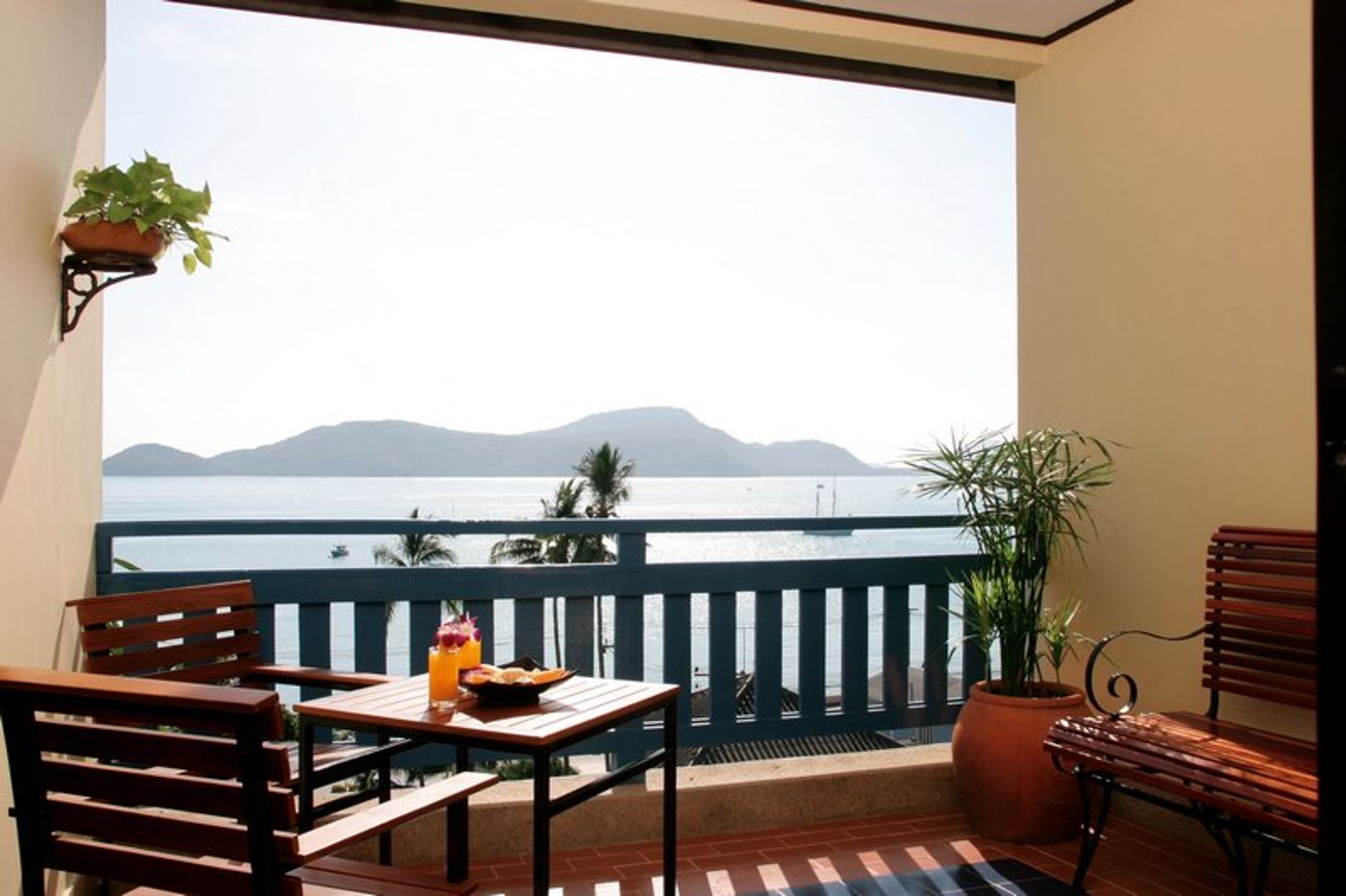 Kantary-Bay-Hotel-Phuket-Room-30