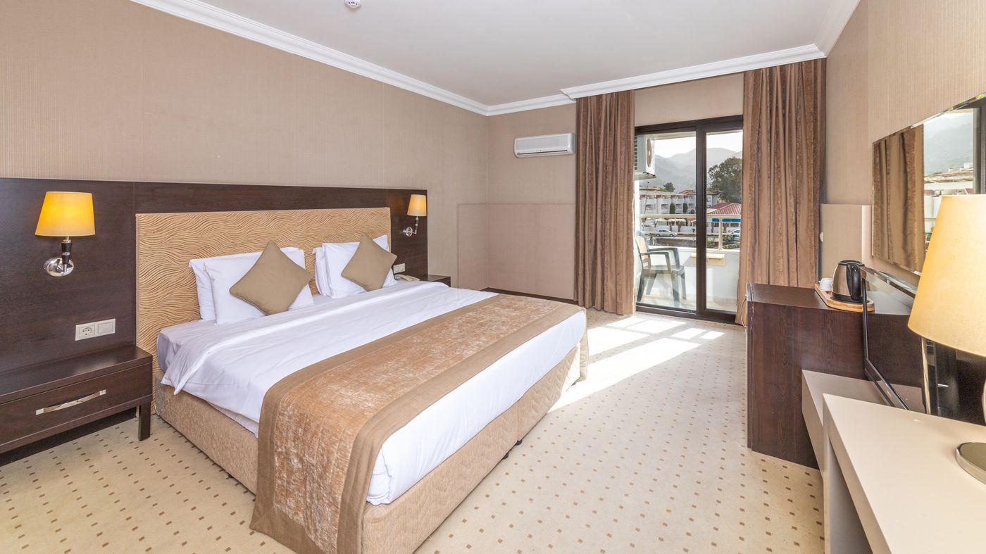 Faros Premium Beach - Adults Only (13+)