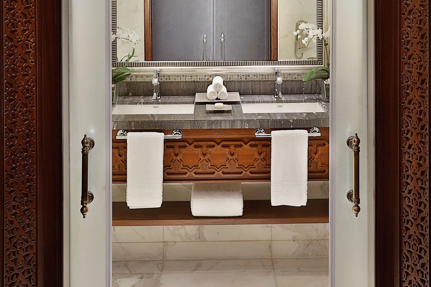 The-Ritz-Carlton--Dubai-Room-48