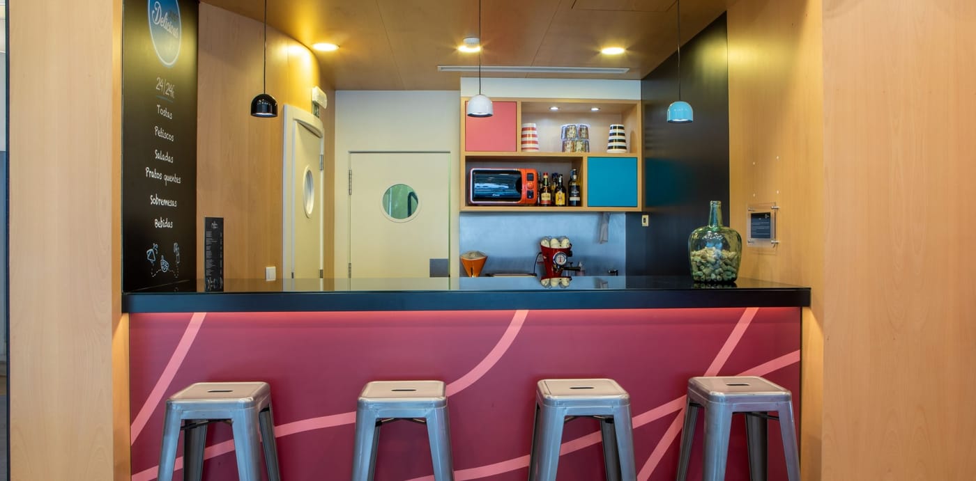 Stay-Hotel-Torres-Vedras-Centro-Bar-5