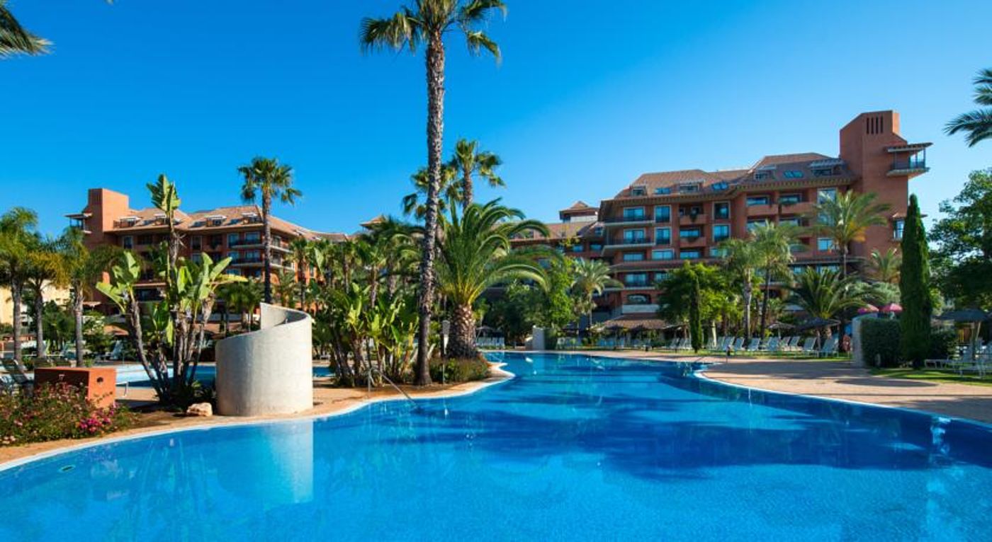 Puerto Antilla Grand Hotel