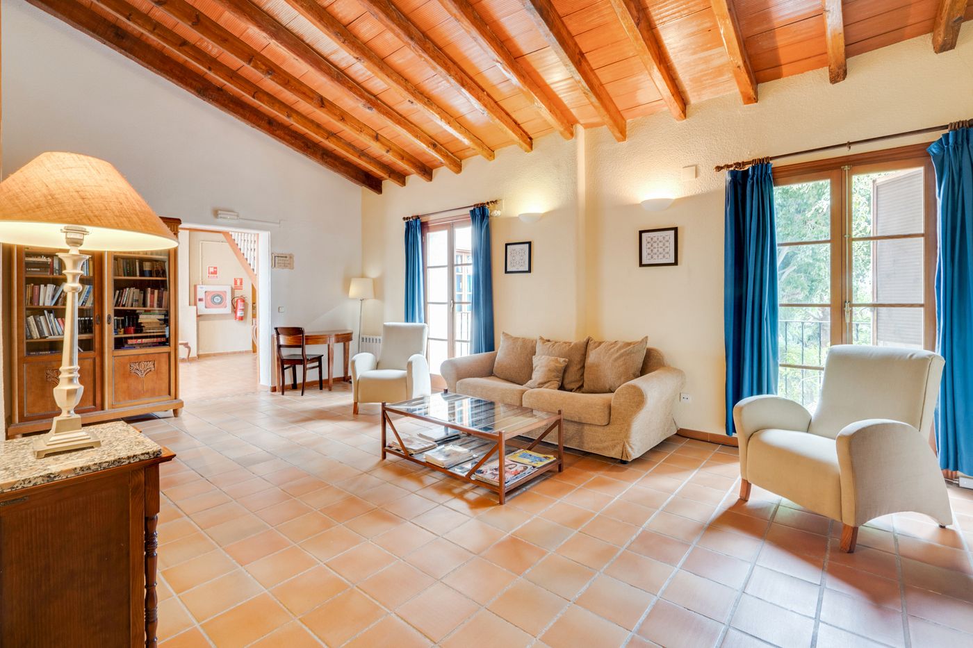 Torre-Sant-Joan-Hotel-Lobby-18