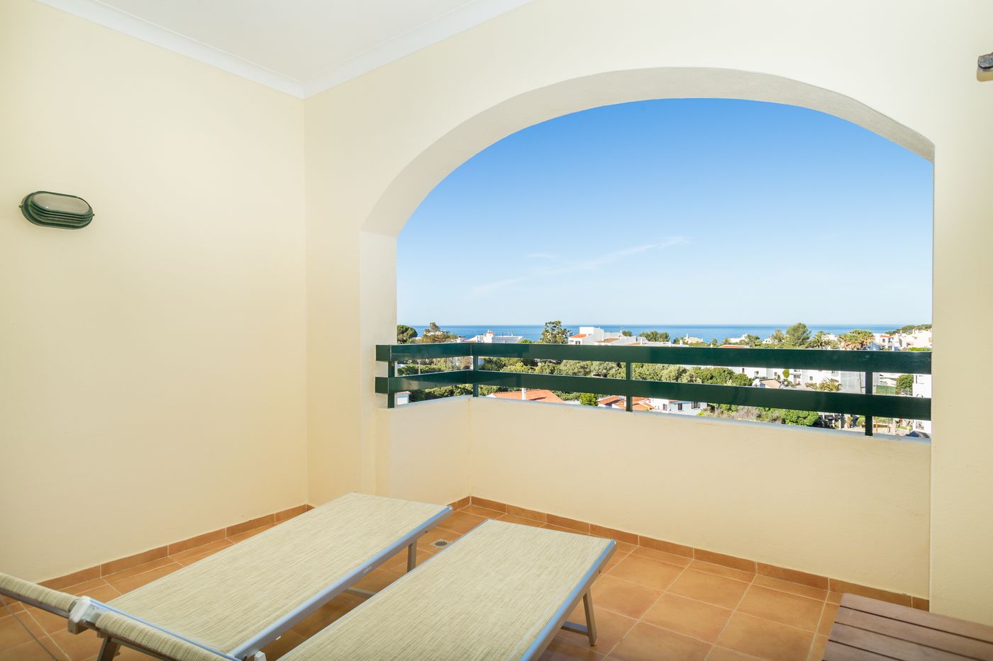 Mirachoro-Carvoeiro-Room-45