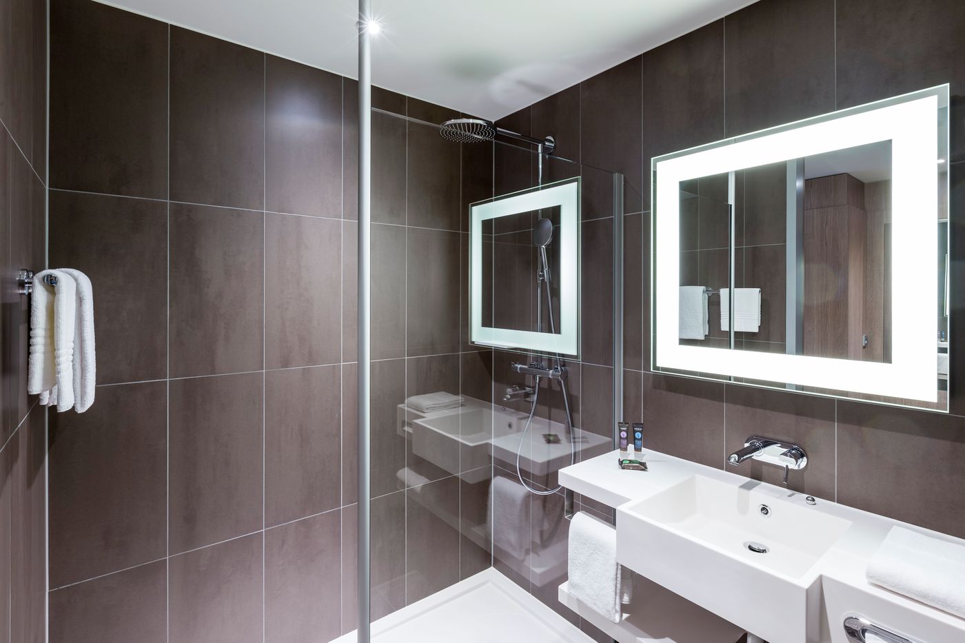 Novotel Amsterdam Schiphol Airport-Netherlands-HOOFDDORP-Room-9