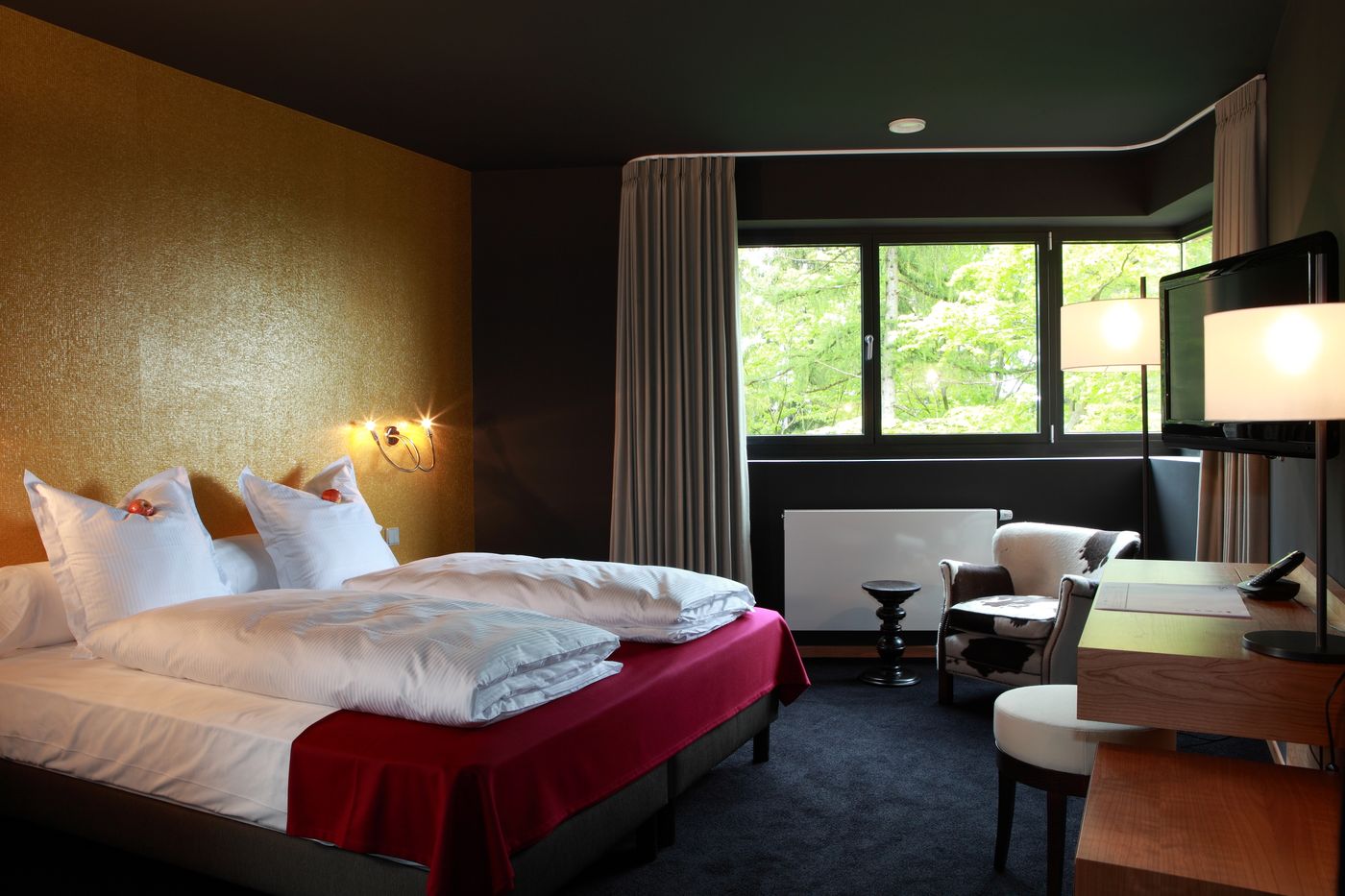 The-Seven-Hotel-Room-12