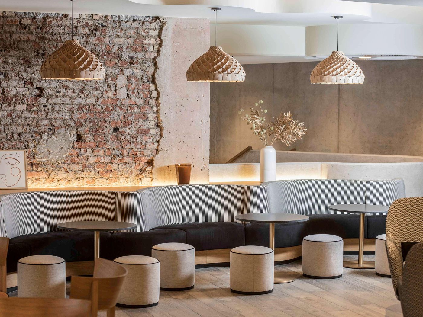 Mercure-Luxembourg-Off-Kirchberg-Bar-16