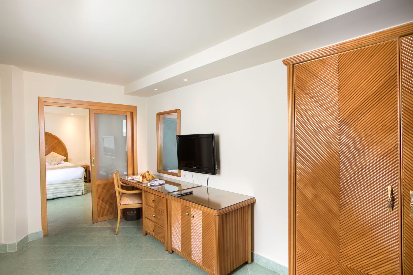 SUNRISE Holidays Resort - Adults Only