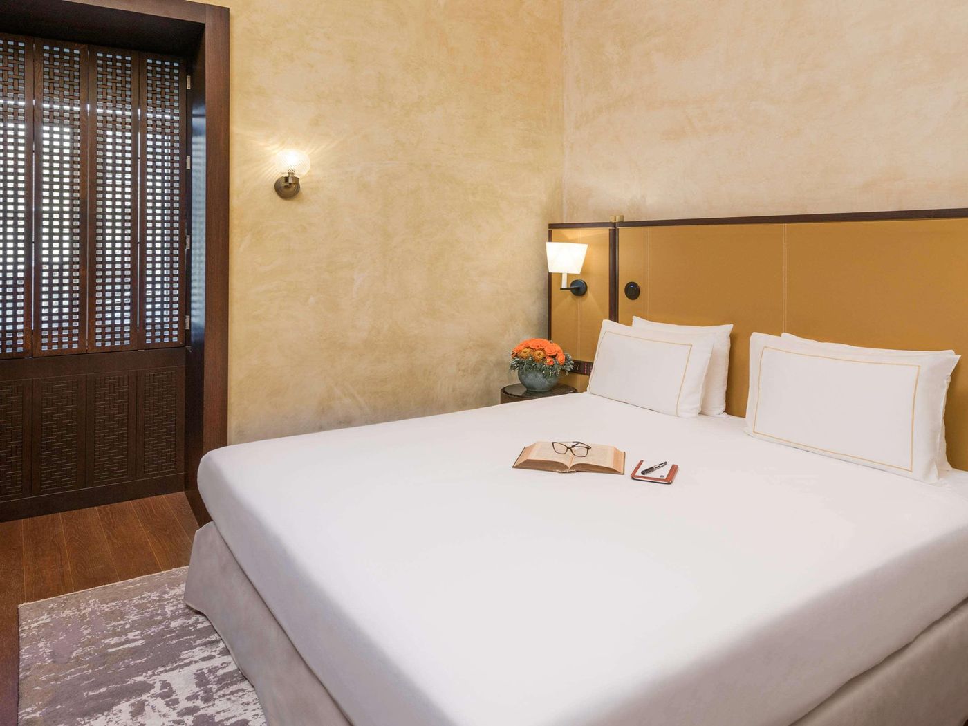 The-Galata-Istanbul-Hotel-MGallery-Room-49