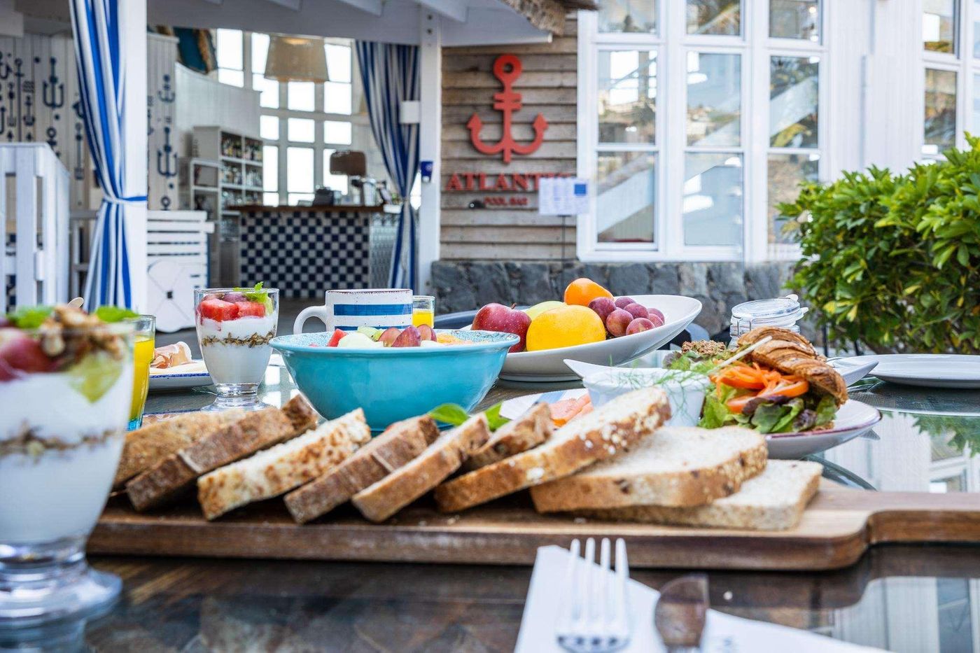 Marina-Suites-Restaurant-21