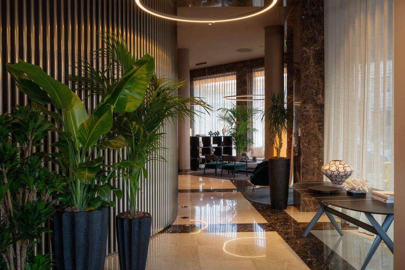 Crowne-Plaza-Milan-City-General-view-14