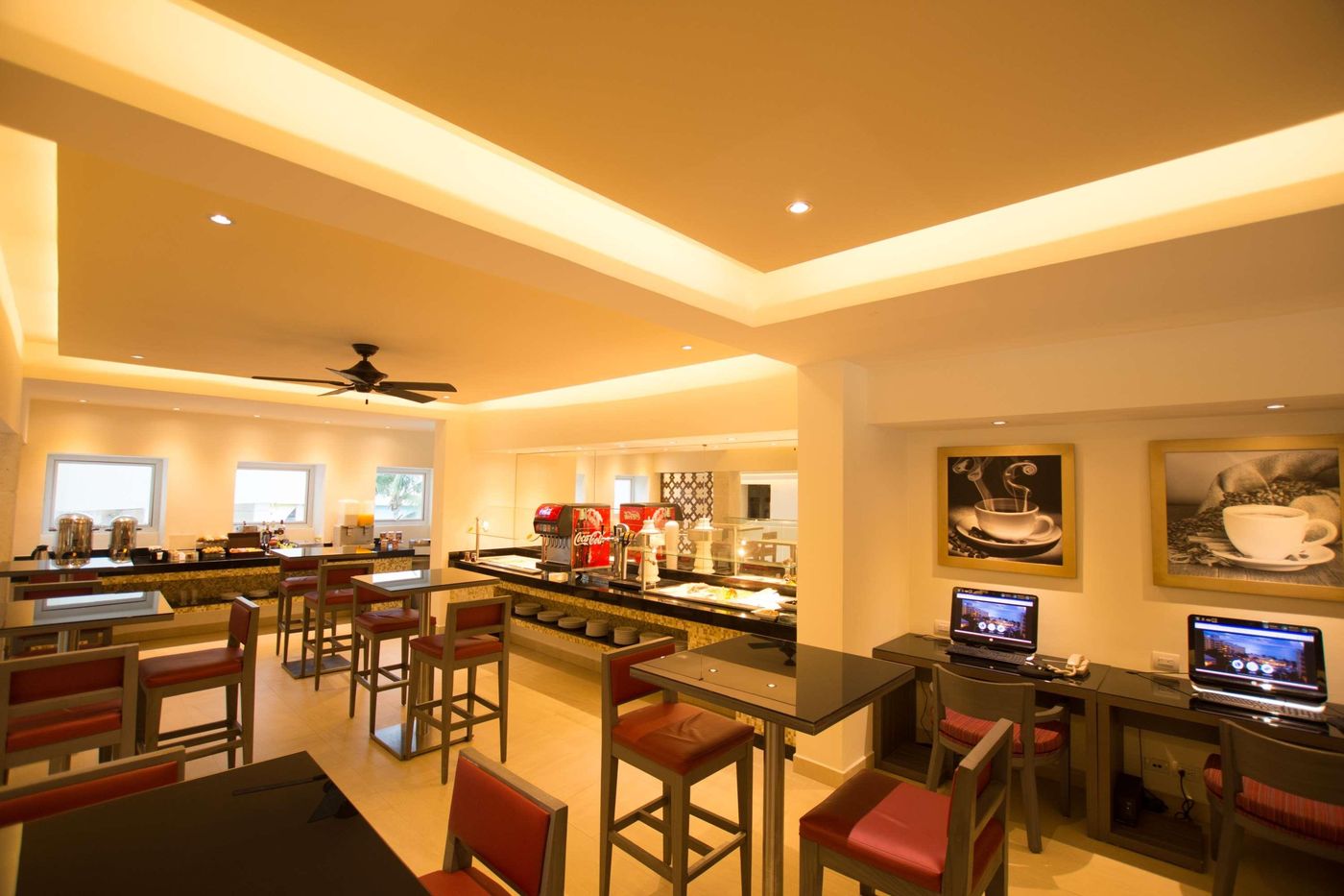 Occidental-Costa-Canc----n-Bar-51