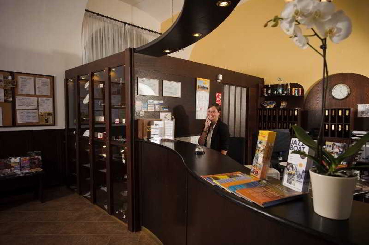 Hotel-Petr-Lobby-15