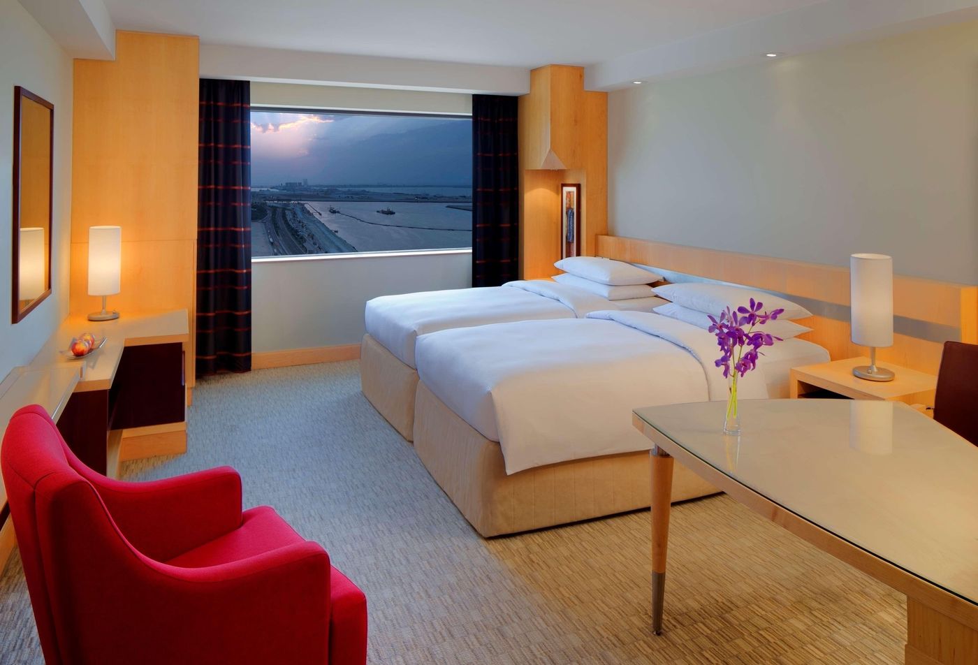 Hyatt-Regency-Dubai-Room-15
