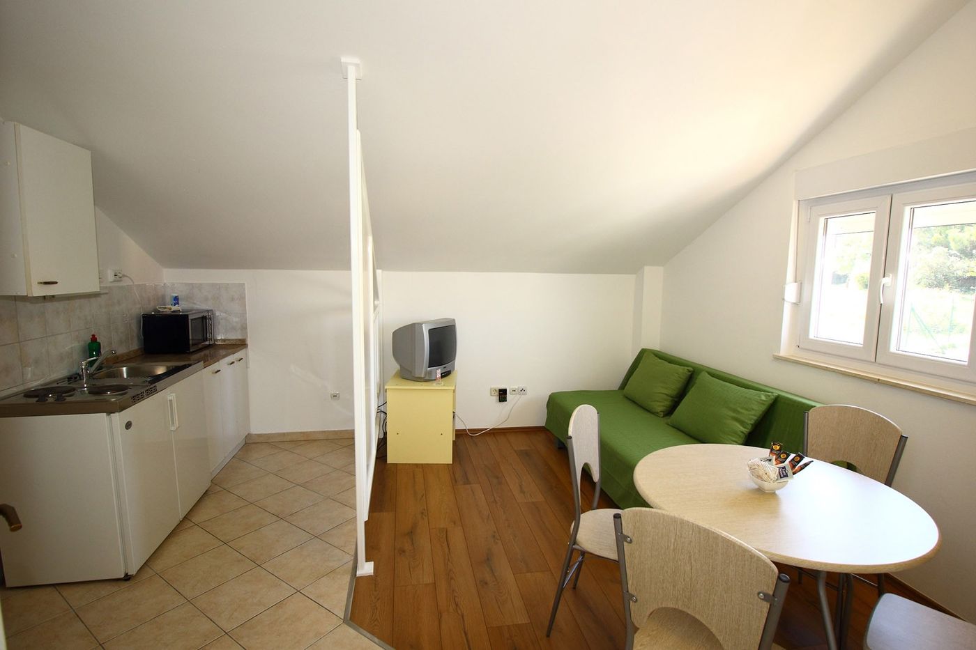 Bacan Serviced Apartments