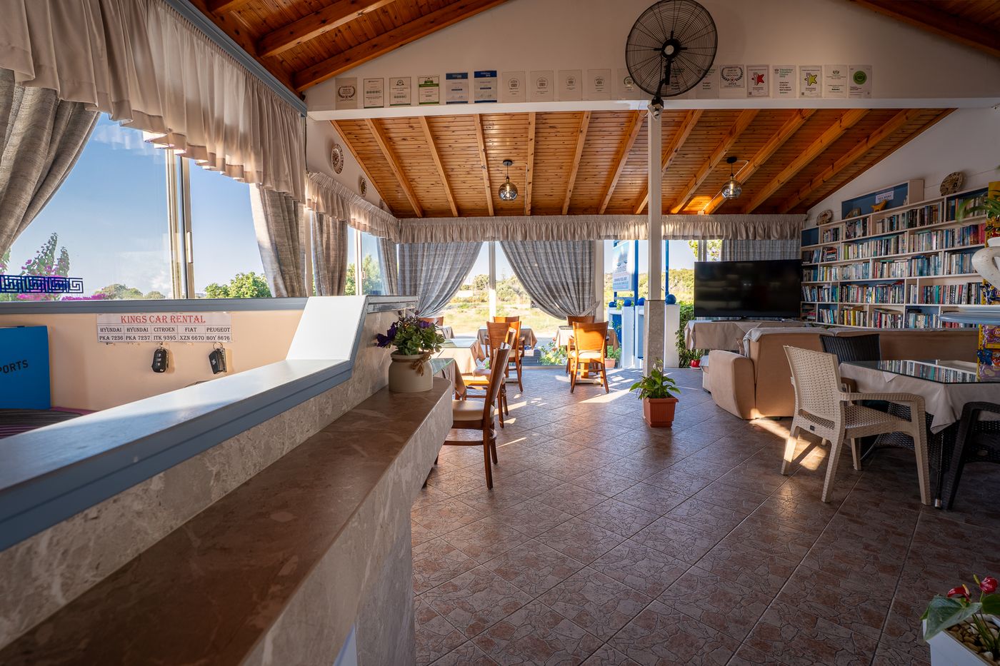 Sunlight-Studios-Restaurant-28