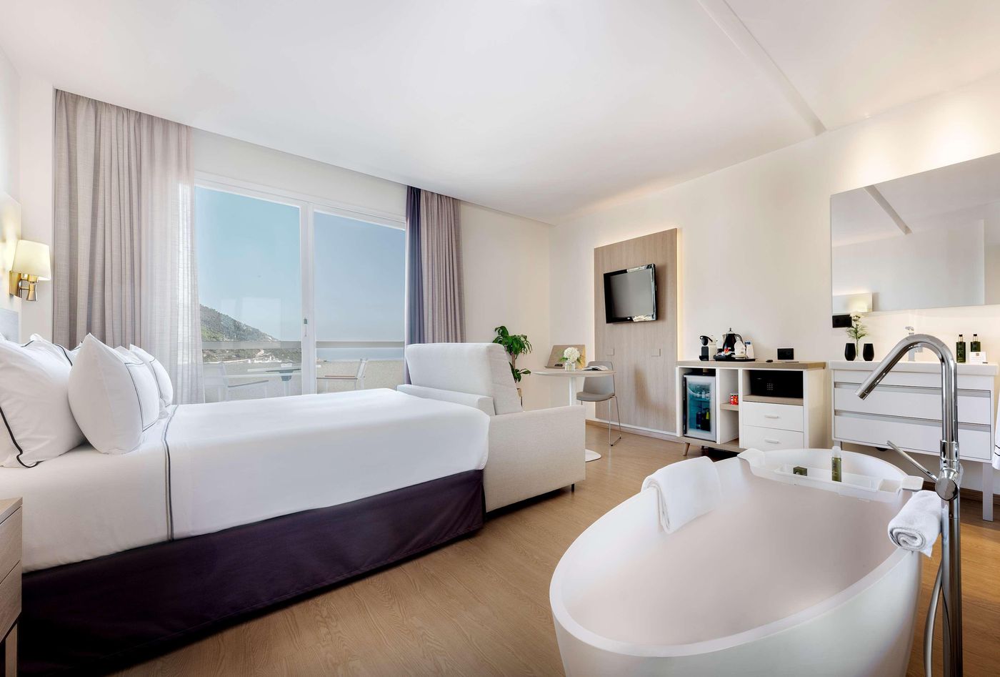 Melia-Sitges-Room-42