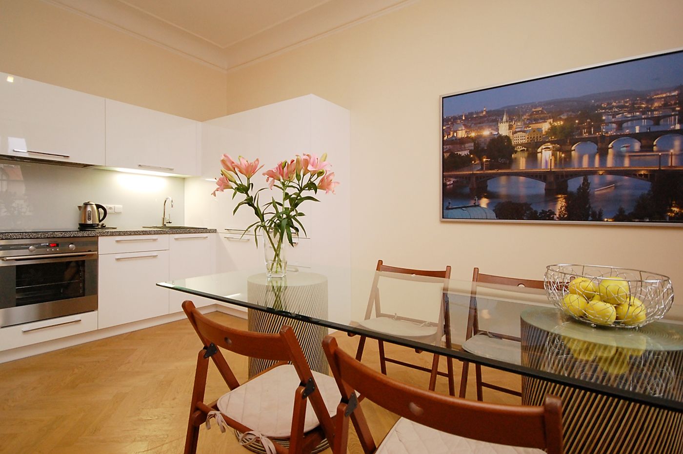 Royal-Road-Residence-Room-9