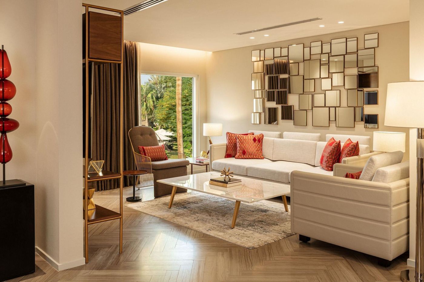 Le-Meridien-Dubai-Hotel---Conference-Centre-Lobby-46