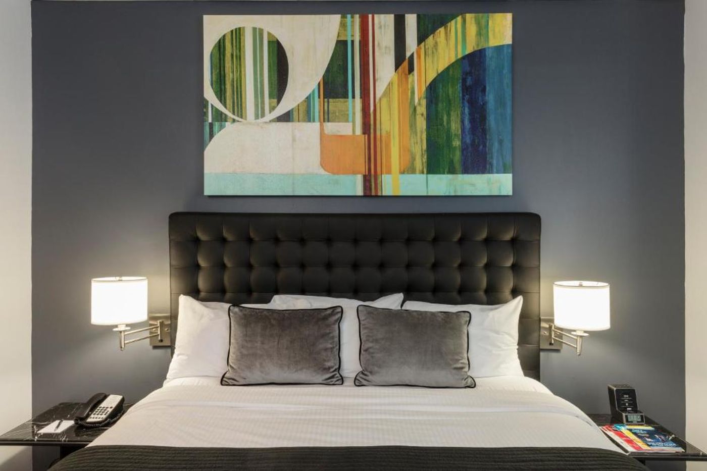 Broadway-Plaza-Hotel-Room-16