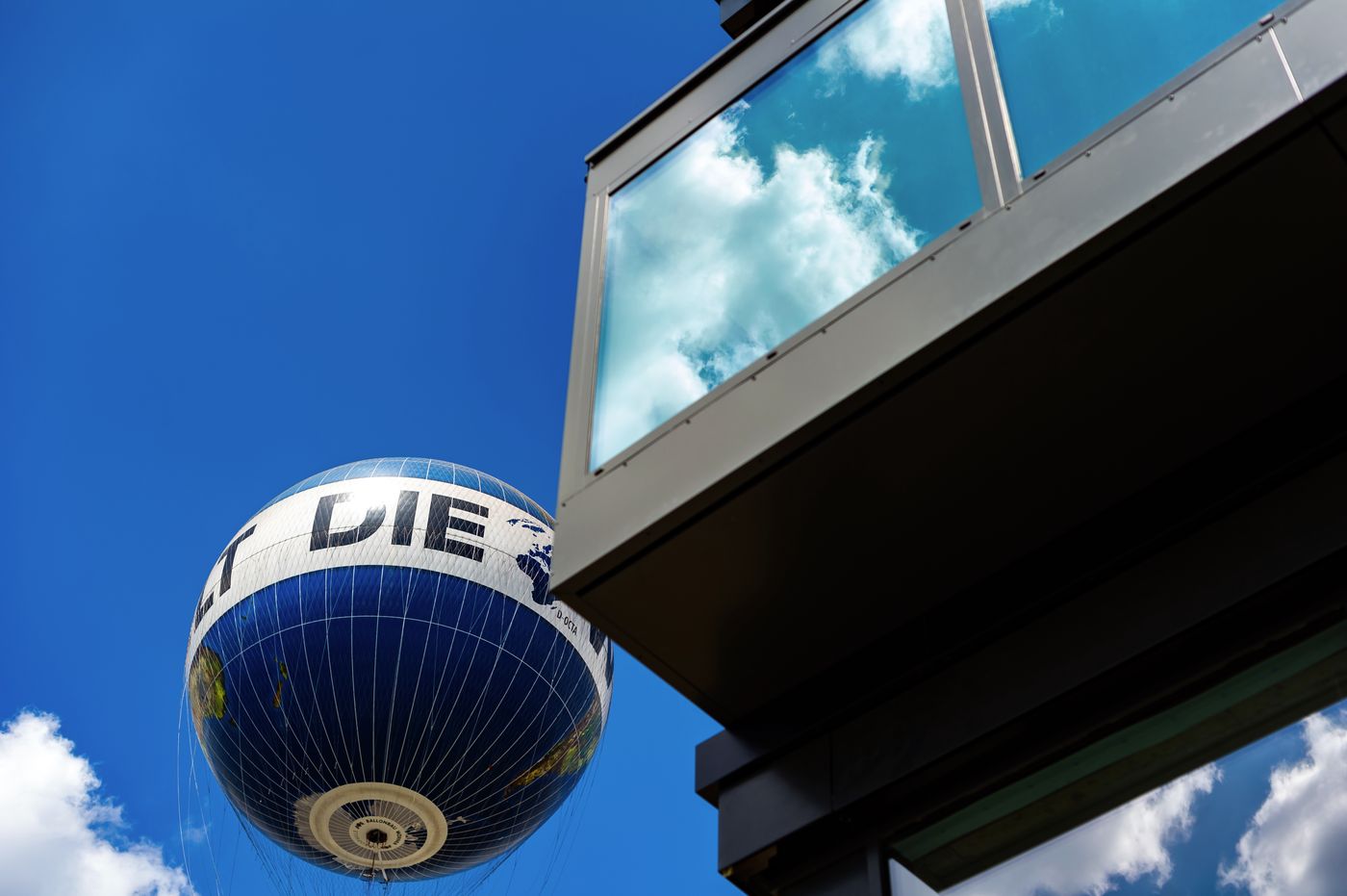 Wilde-Aparthotels-Checkpoint-Charlie-Berlin-General-view-4