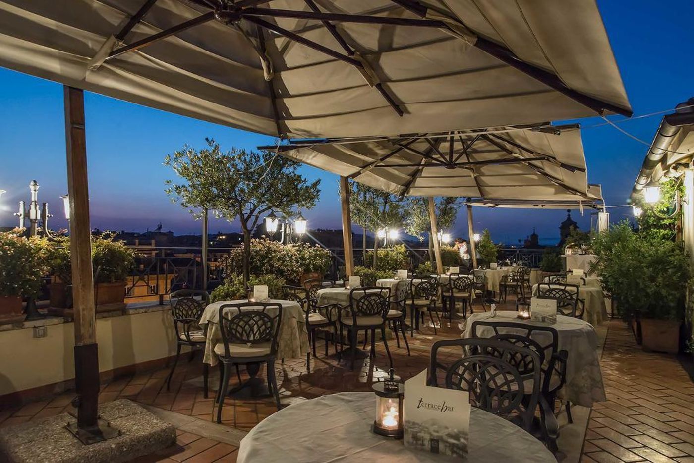 Albergo-Del-Senato-Terrace-17