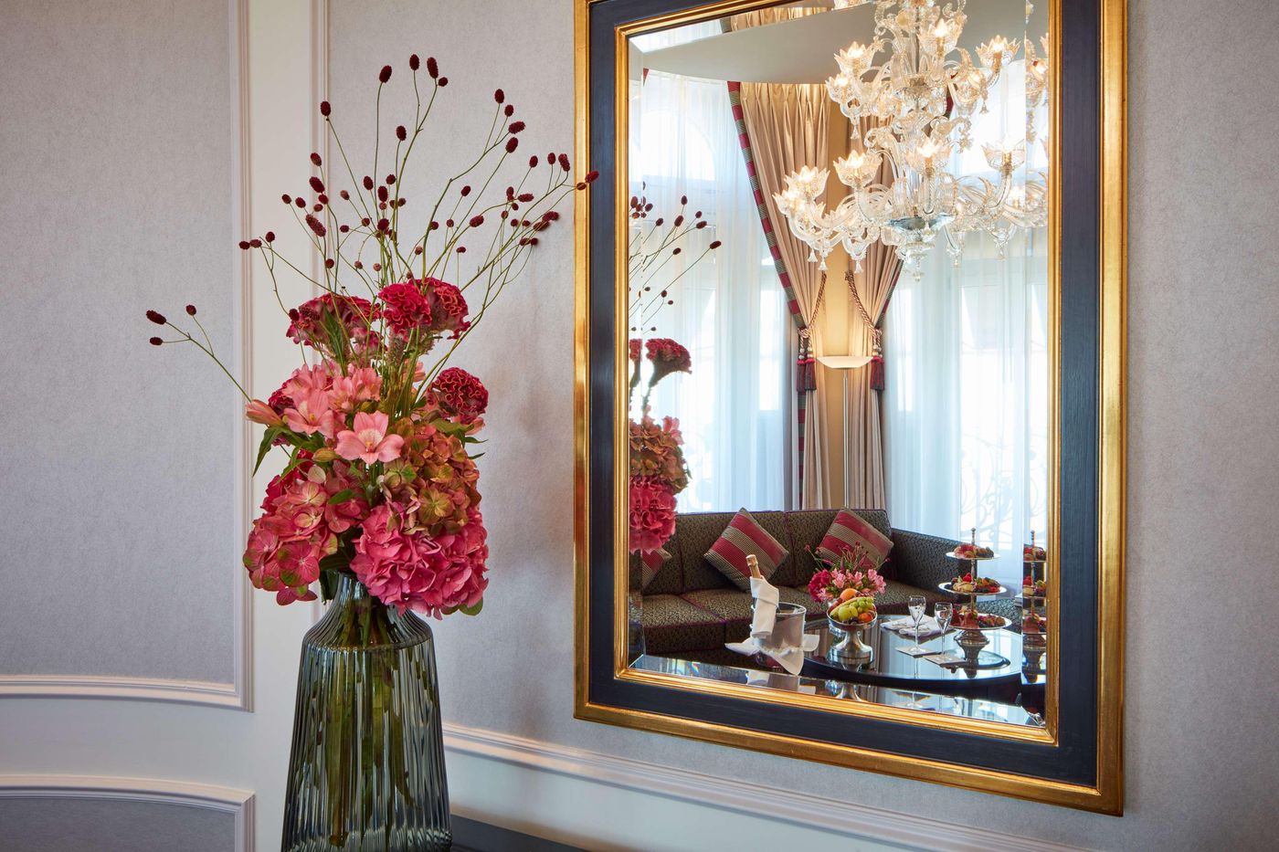 Hotel Schweizerhof Zuerich-Switzerland-Zurich-Room-10