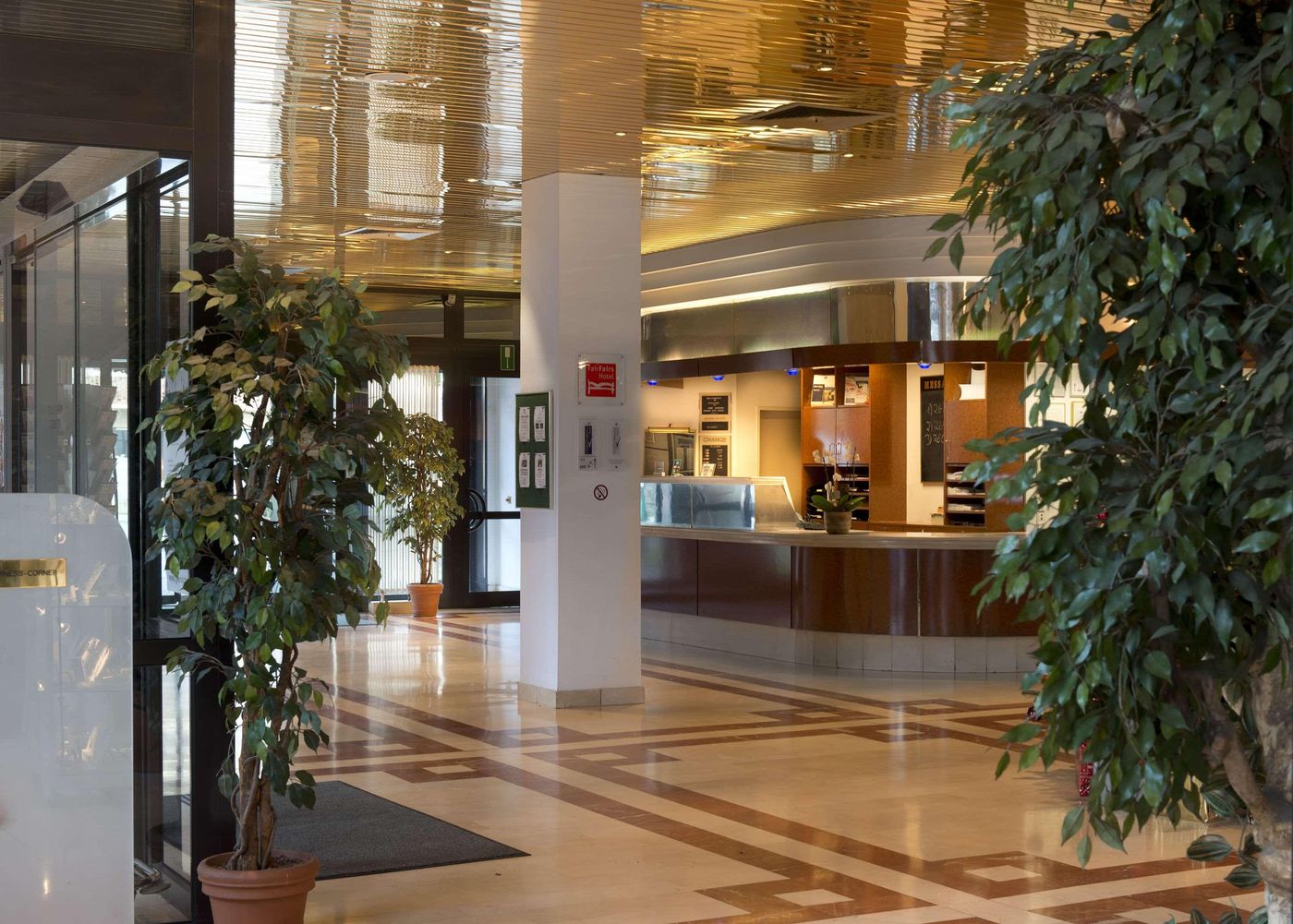 Wyndham Garden Duesseldorf Mettmann - Germany - Mettmann - Lobby - 2