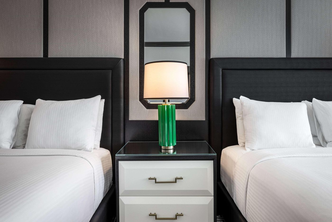 Caesars-Palace-Room-58