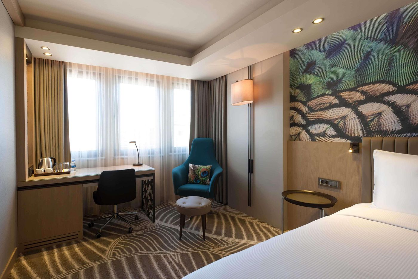 Doubletree-By-Hilton-Istanbul-Sirkeci-Room-28
