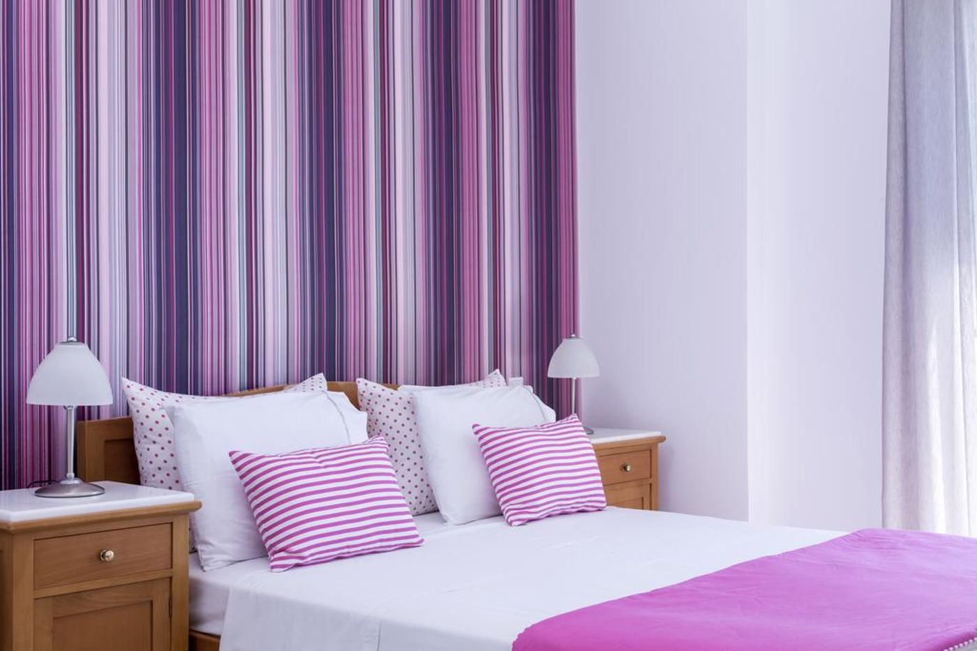 Santellini-Hotel-Room-16