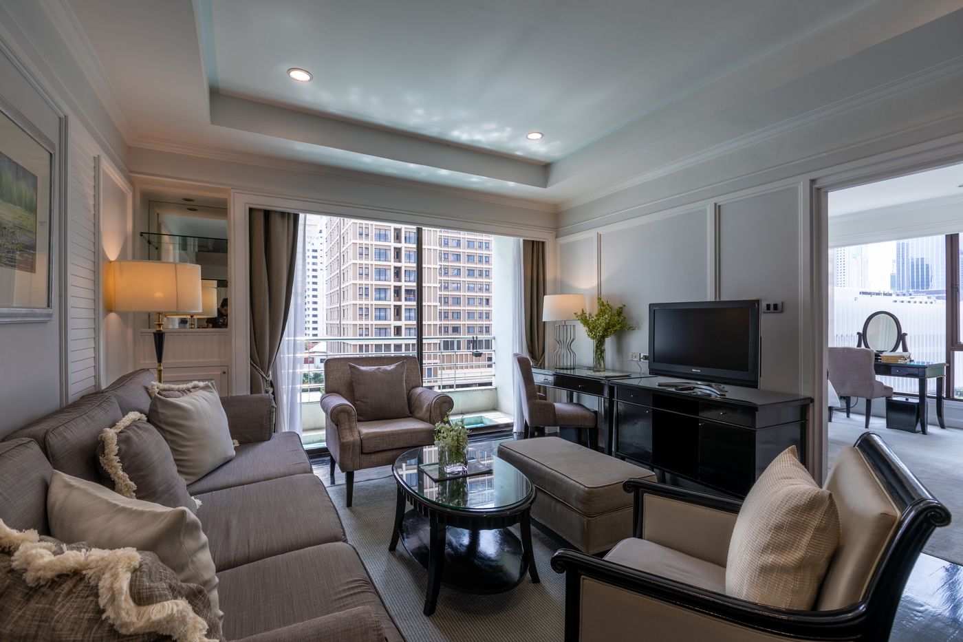 Cape-House-Langsuan-Room-17