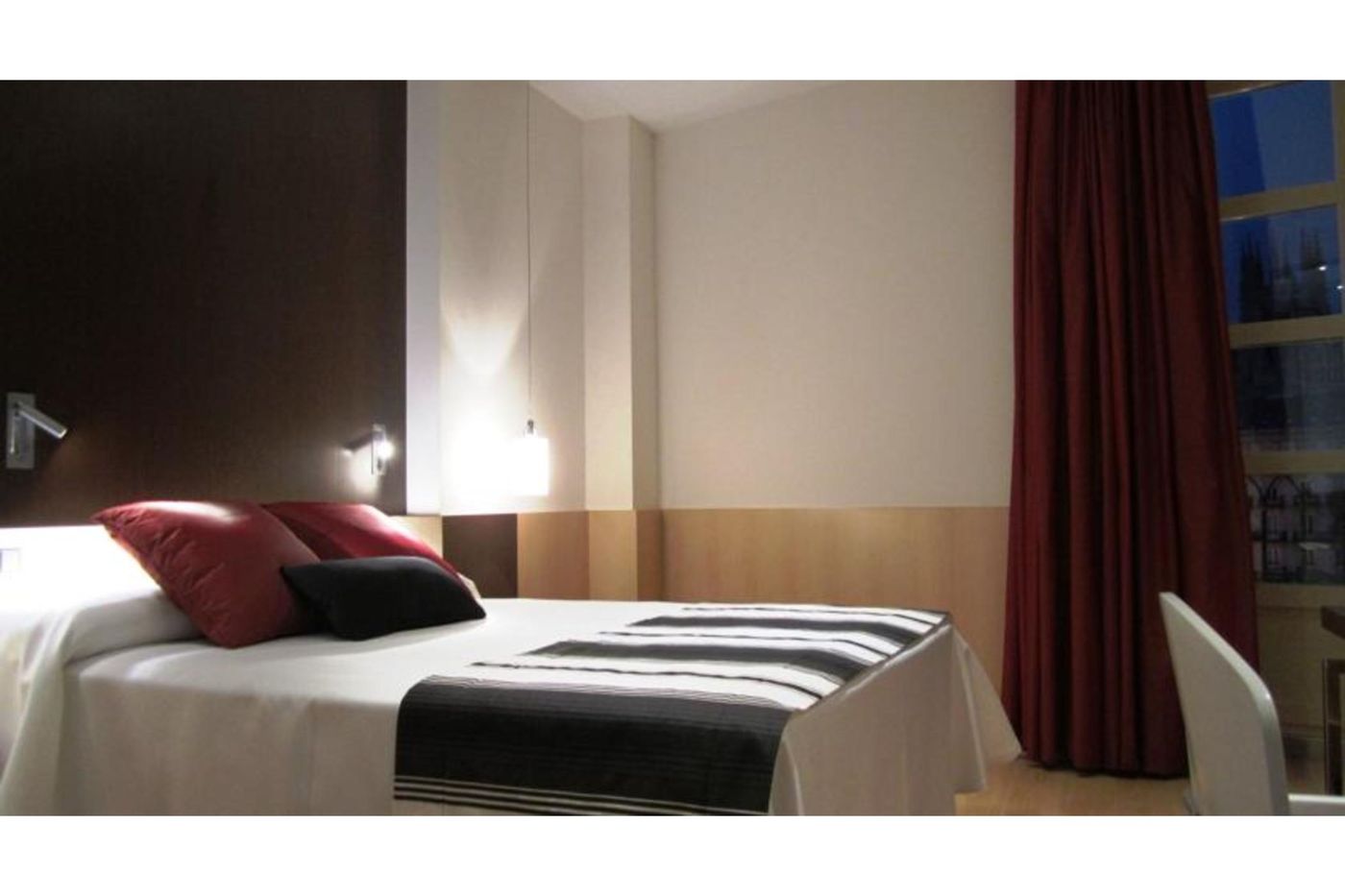 Via Gotica-Spain-BURGOS-Room-5