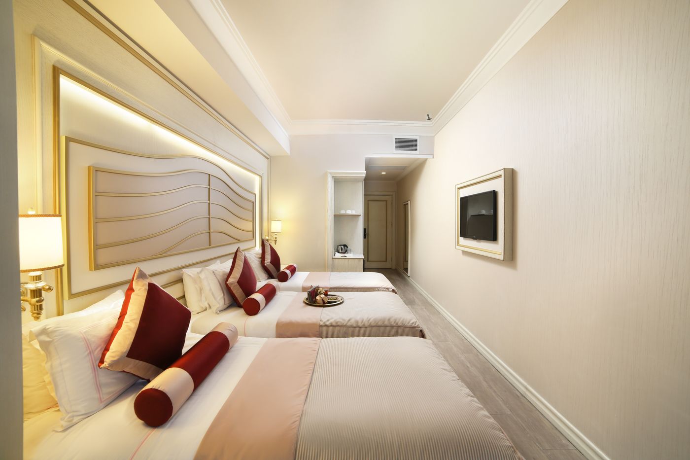 Halifaks-Hotel-Room-19