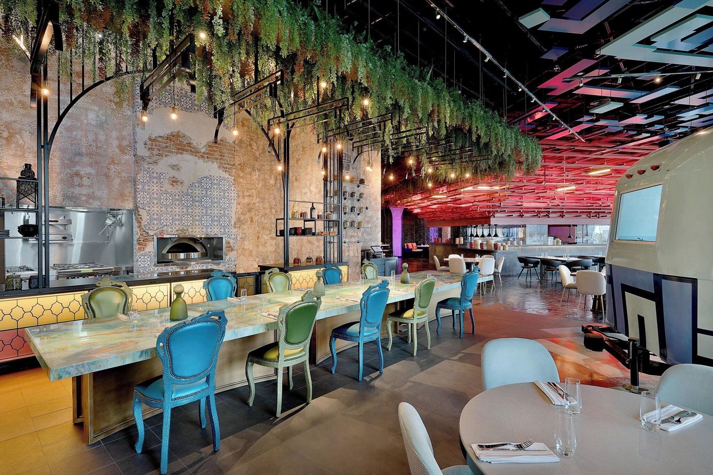 W-Abu-Dhabi---Yas-Island-Restaurant-58