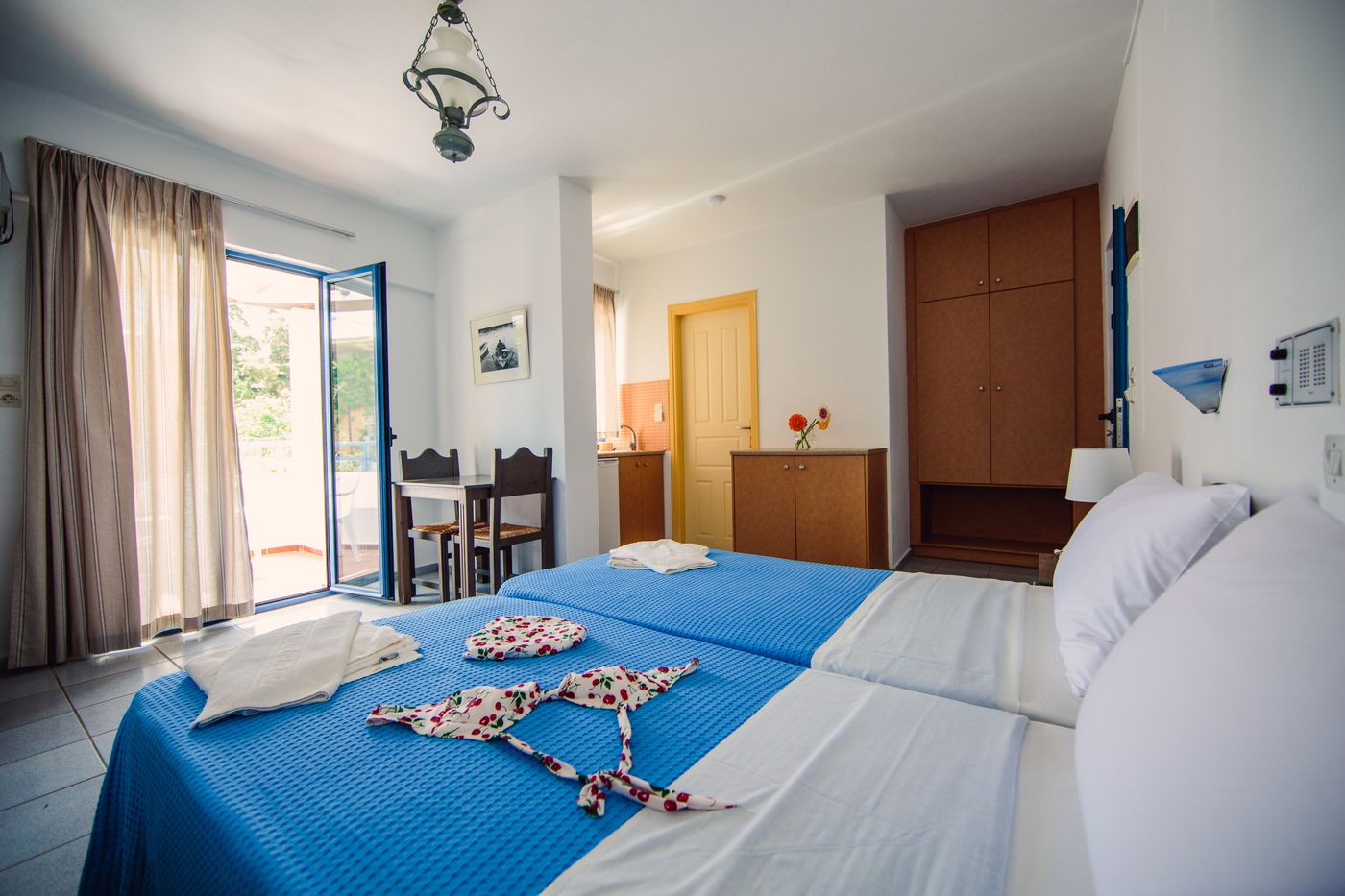 Hotel-Iliana-Panormos-Room-15