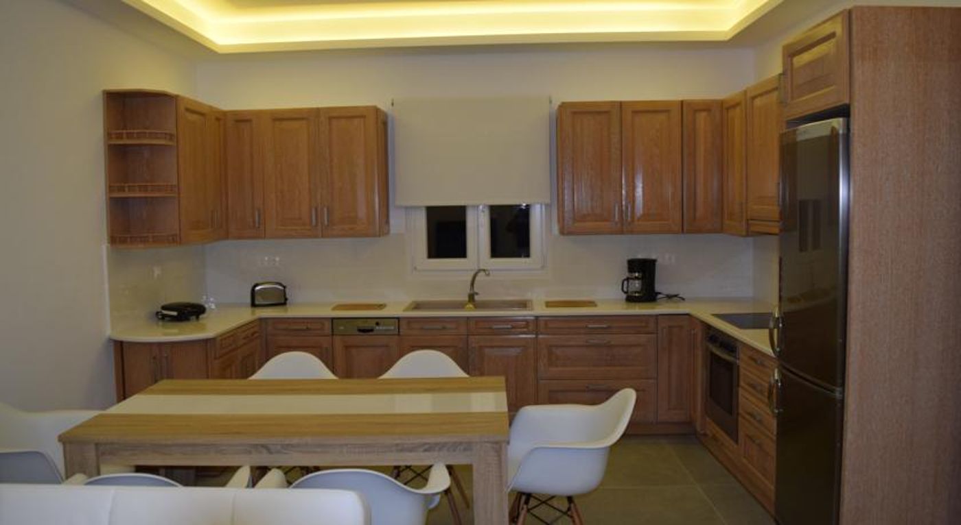 Giannoulaki Aparthotel