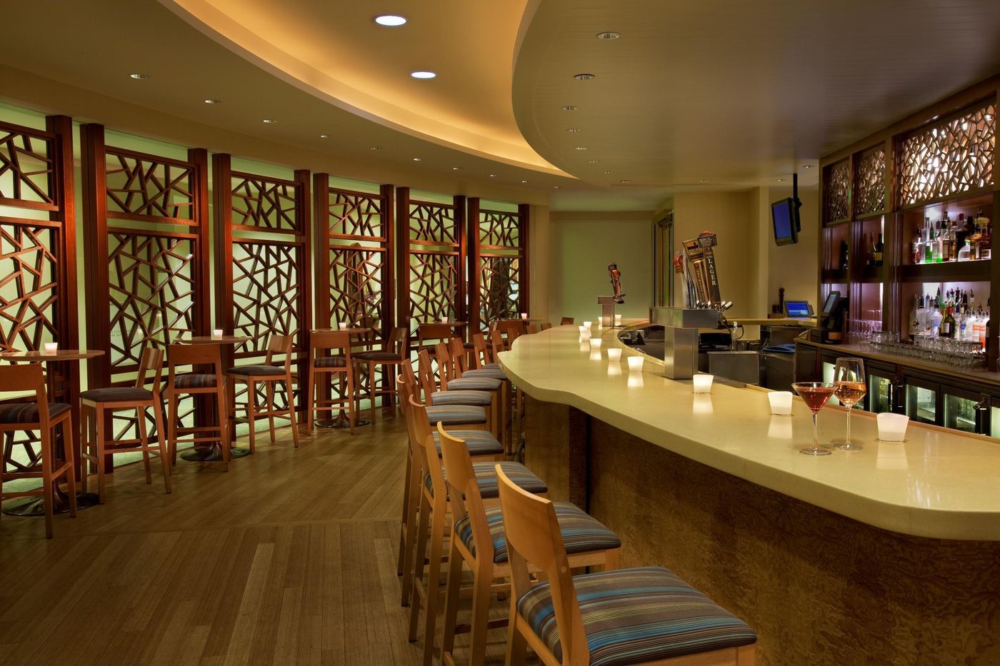 Seaport-Boston-Hotel-Bar-17