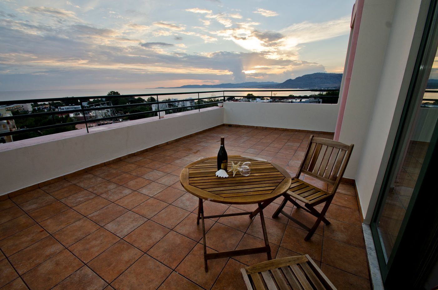 Stella--Hotel-Room-28