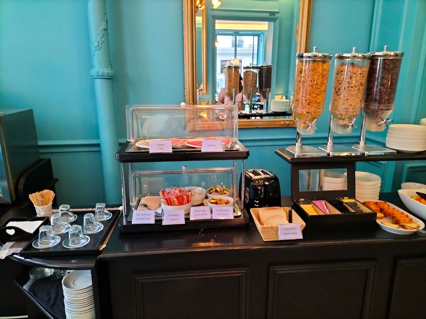 Peyris-Opera-Restaurant-18