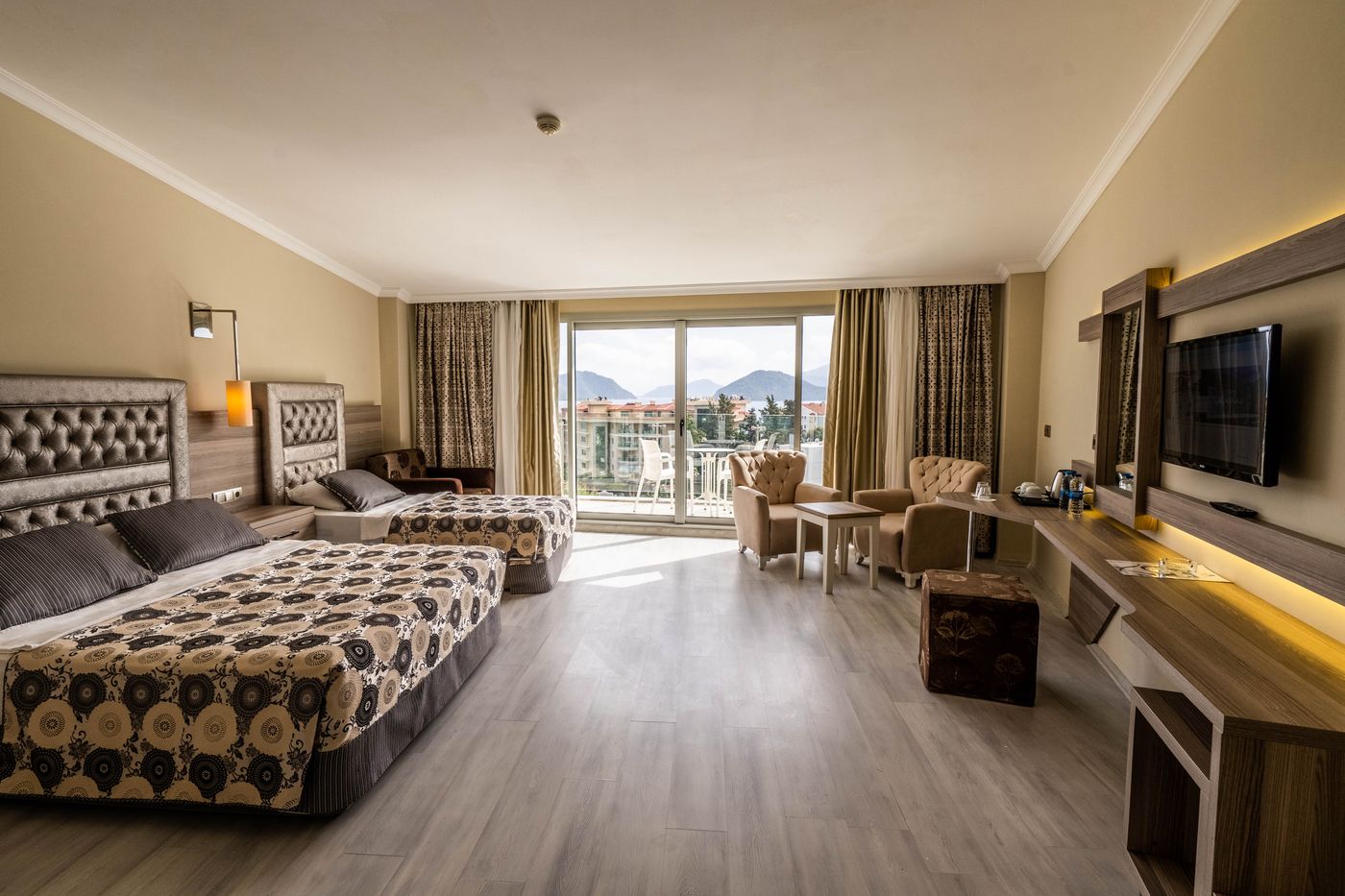 Green Nature Diamond