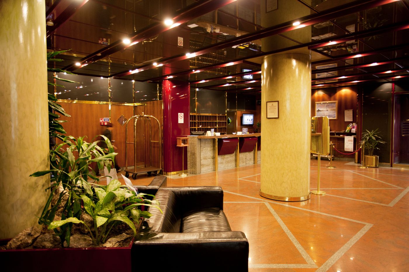 Diplomatic - Italy - Torino - Lobby - 3