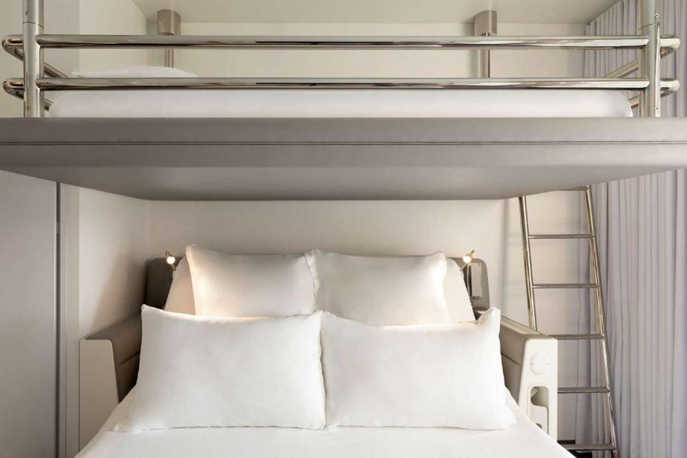 Yotel Geneva Lake - Switzerland - Geneva - Room - 6