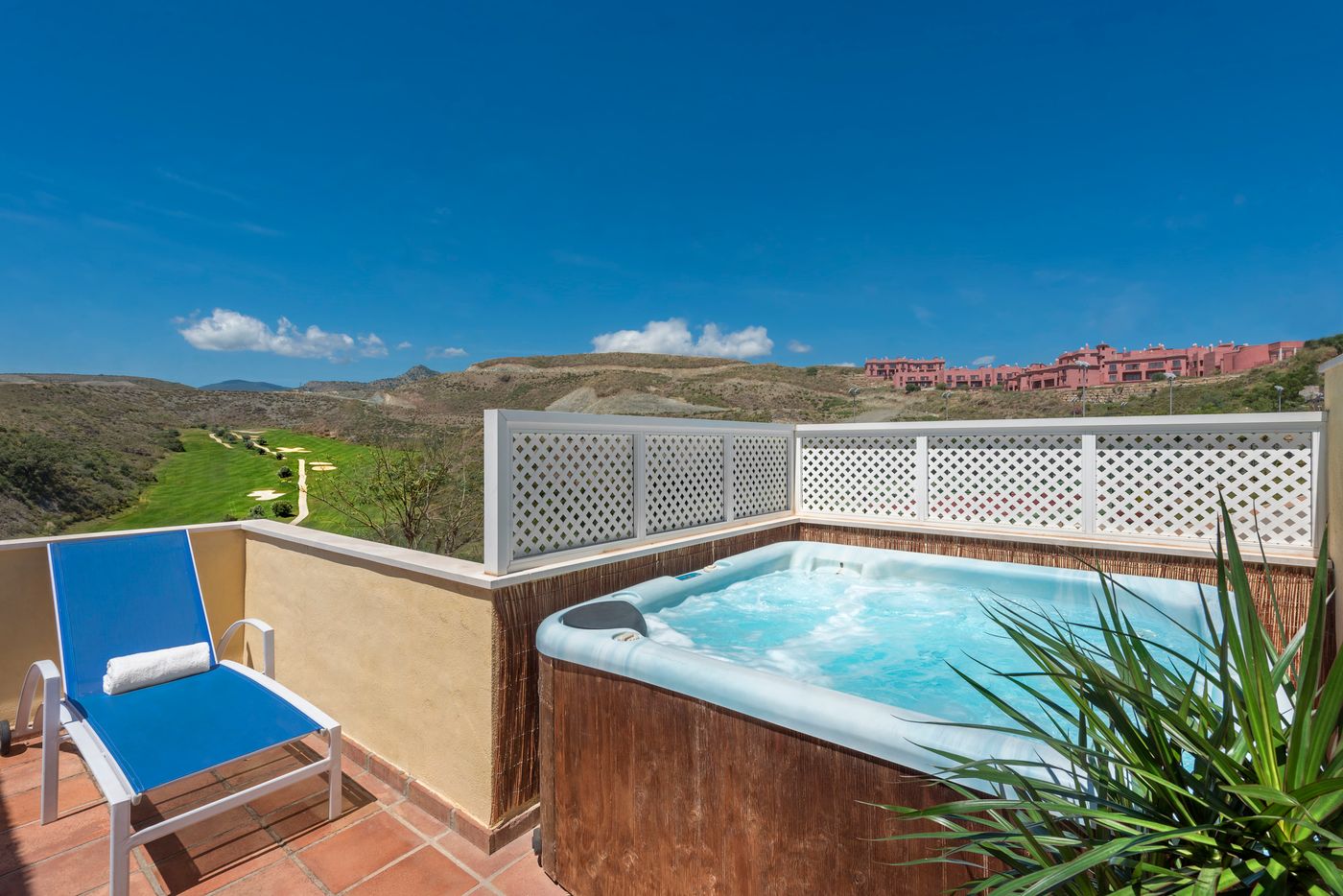 Colina-del-Paraiso-Room-65