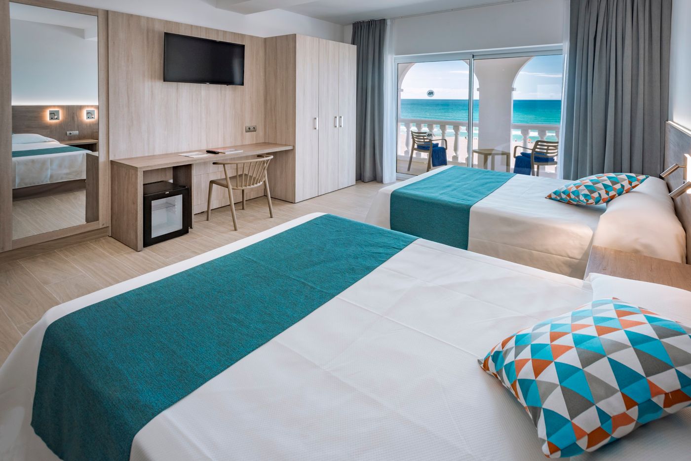 4R-Gran-Europe-Room-7