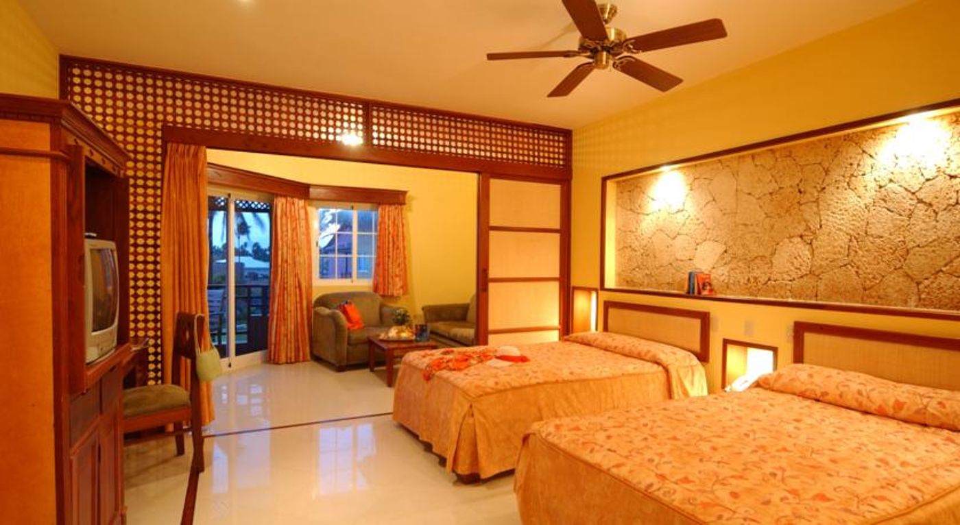 Vik Hotel Cayena Beach